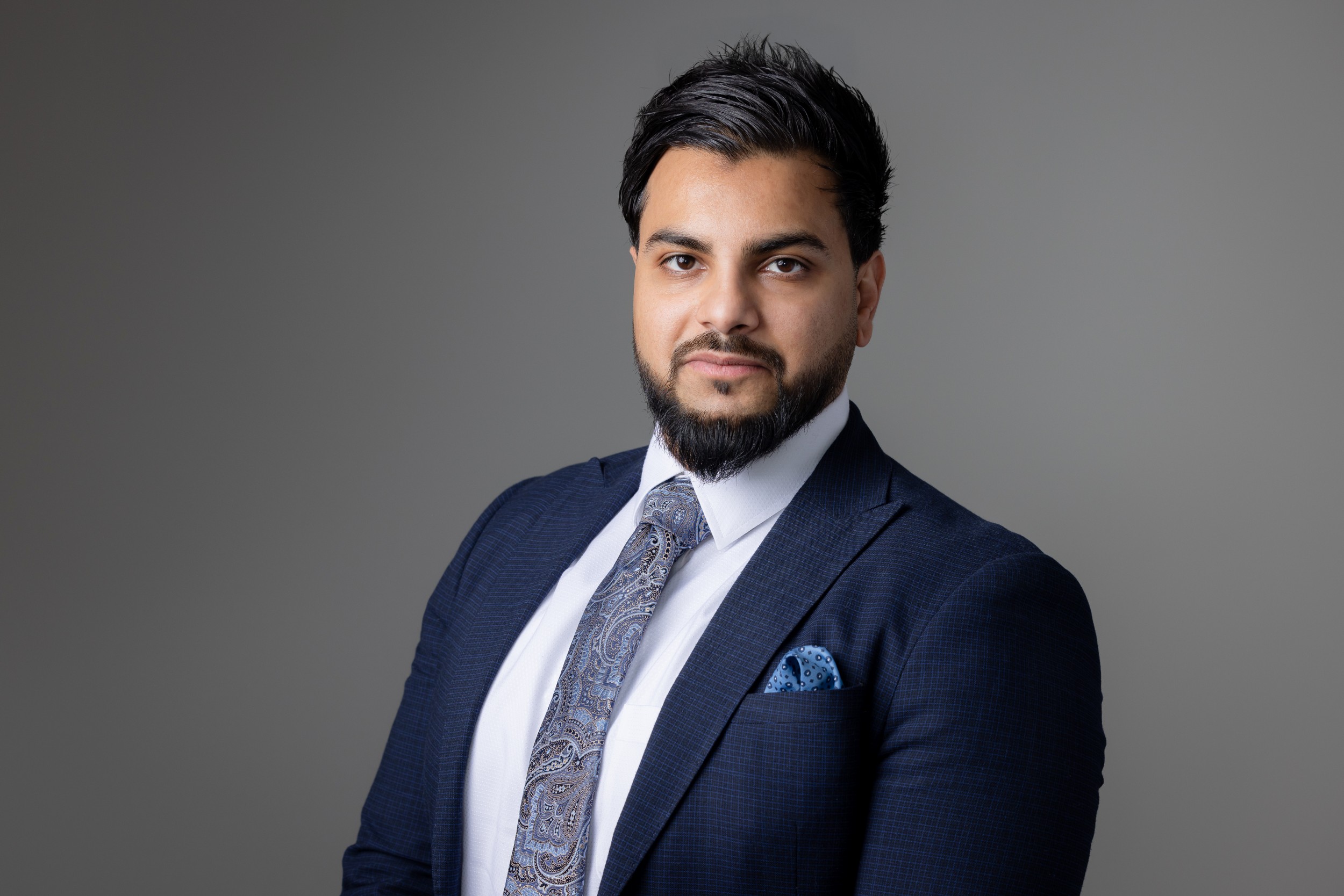 Hamza Ansari Headshot